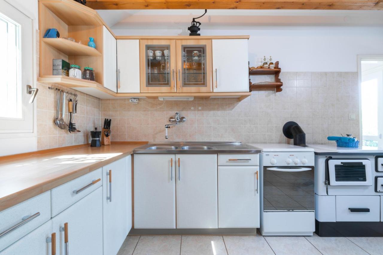 Holiday Home Liberan Вела-Лука Экстерьер фото